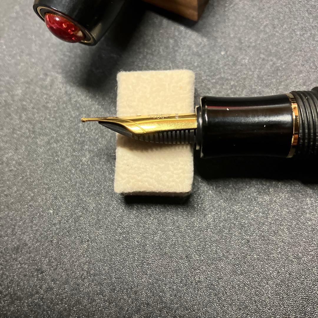 ワンチャー製ベークライト七宝万年筆　Ｍ中字 新品未使用品