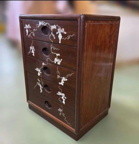 螺鈿家具 螺鈿細工 唐木 花梨 引き出し 6段 チェスト 無垢材　ラデン細工