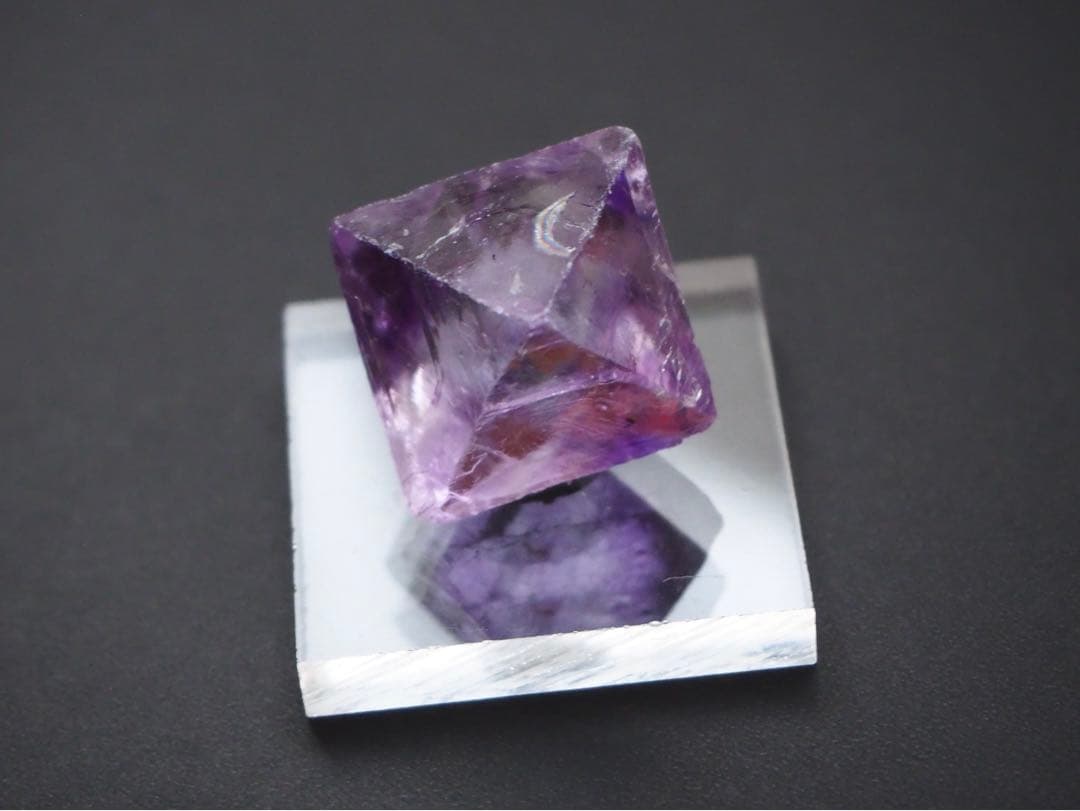 フローライト　イリノイ産　パープル　蛍石　鉱物【B-7】