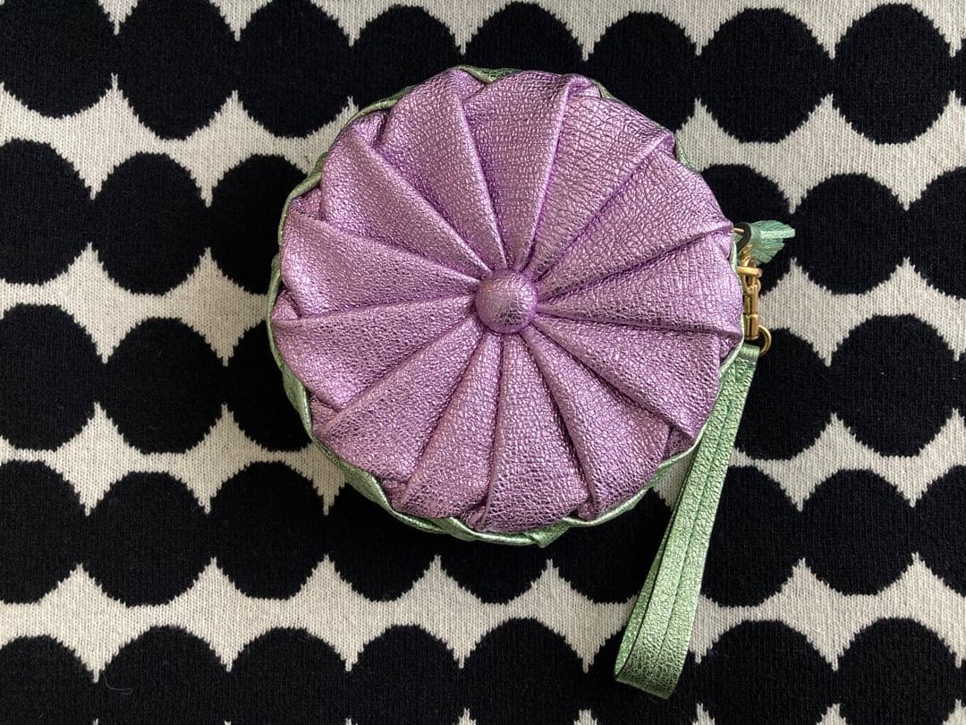 アニヤハインドマーチ メタリック パステルバッグ クラッチ