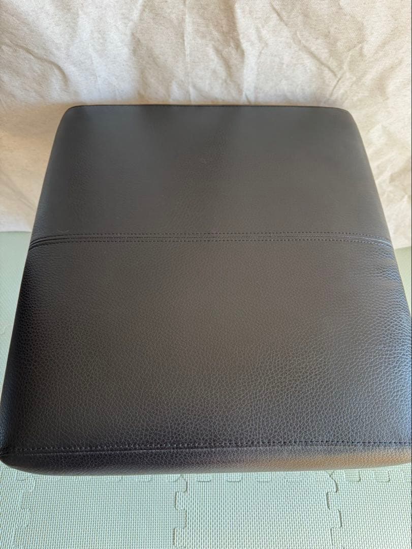 オットマン　スツール