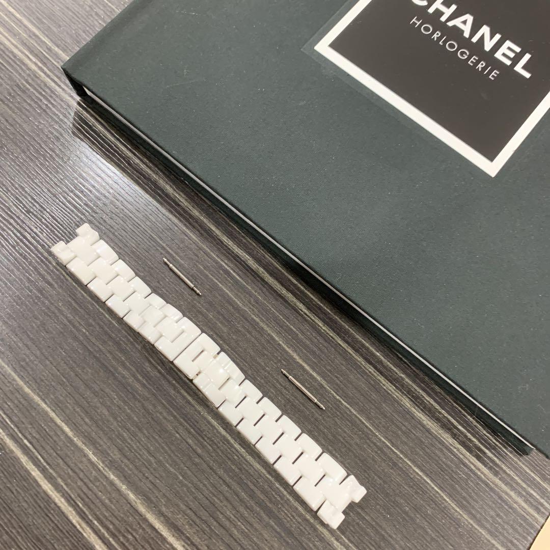 専用CHANEL j12 純正　セラミックベルト　正規品　レディース　33ミリ