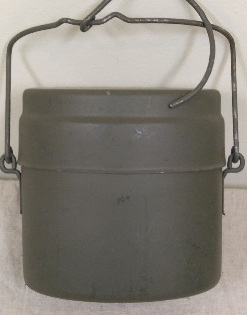 USED スウェーデン軍 ステンレス製飯盒 C