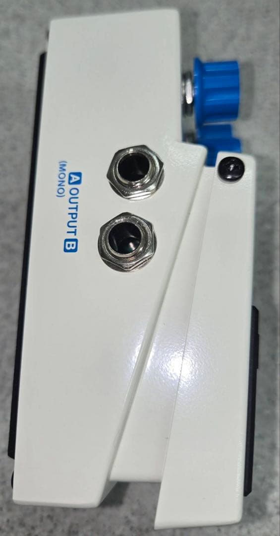 話題の　BOSS Plugout FX PX-1 ギターエフェクター