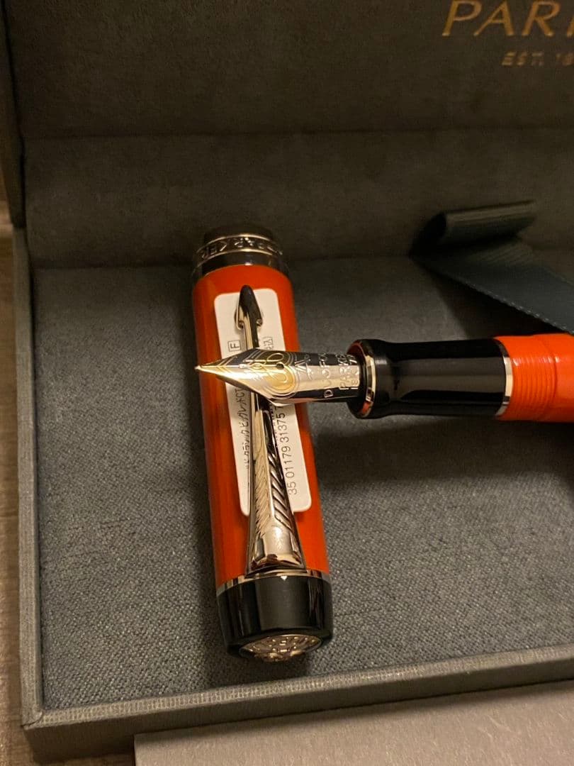 Parker Duofold 万年筆 ビックレッド 細字センテニアル 保証書付き