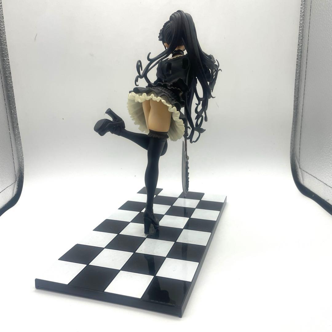 ラクエル　ゴシック