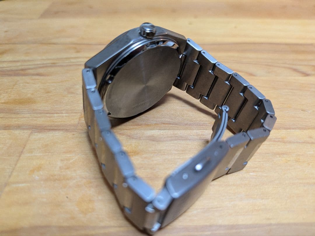 最終値引き　CITIZEN Zenshin AW0130-85X グリーン