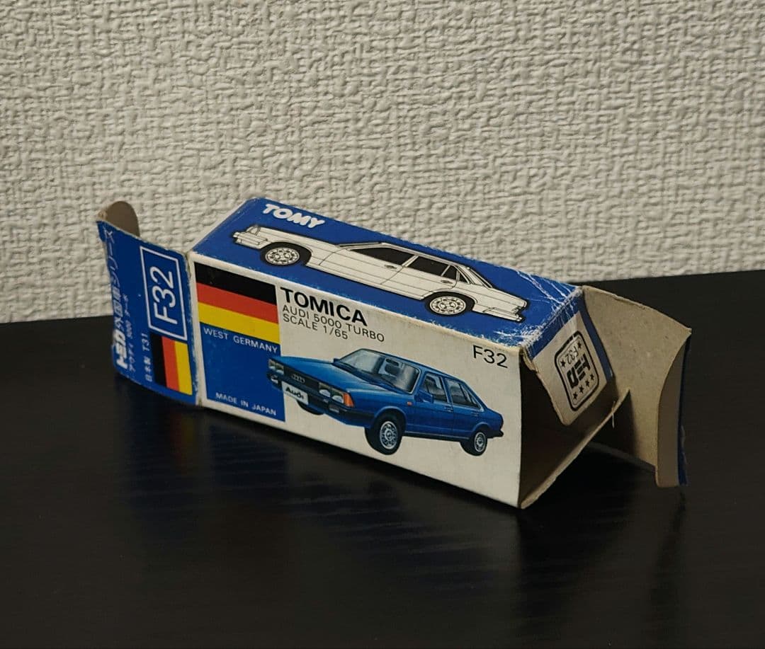 TOMICA　トミカ　アウディ　5000　ターボタクシー　黄色　箱付き