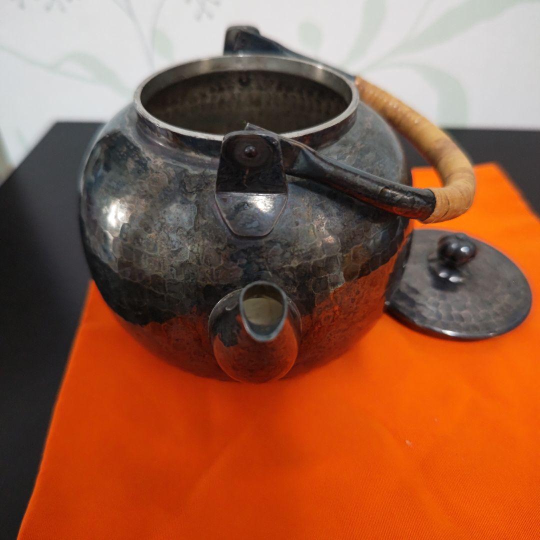 いぶし銀 鎚目 銀瓶