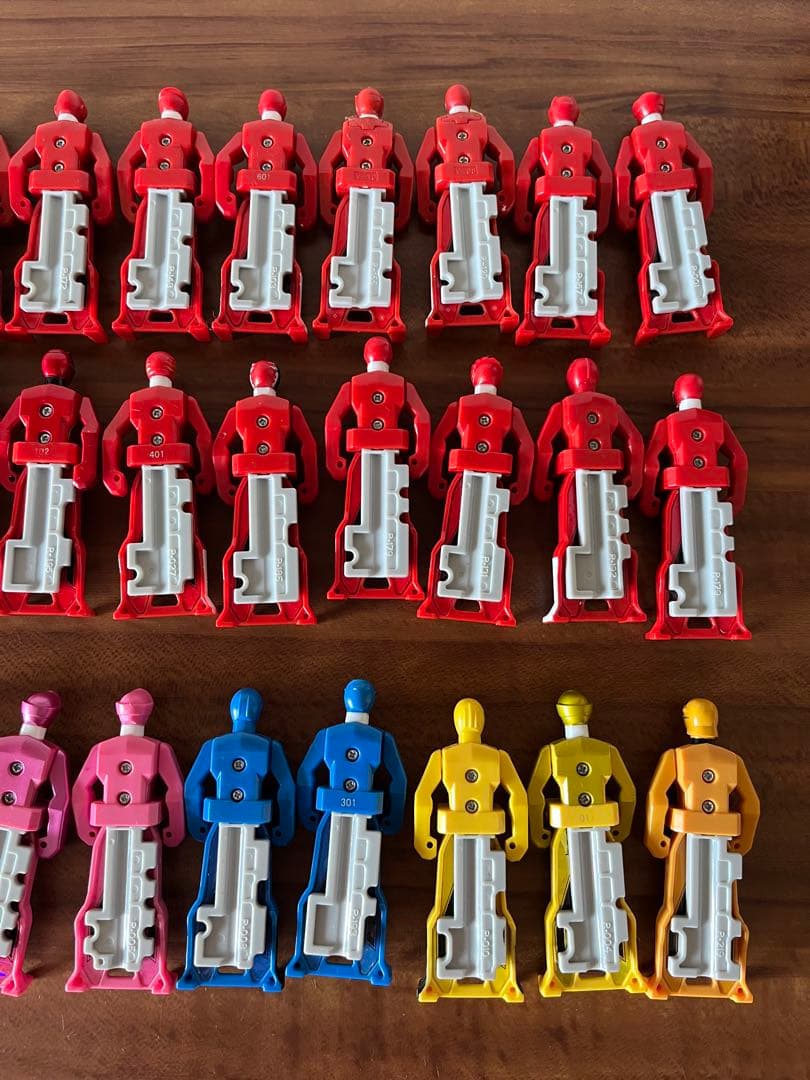 海賊戦隊ゴーカイジャー DXモバイレーツ レンジャーキー　フィギュア2体付き