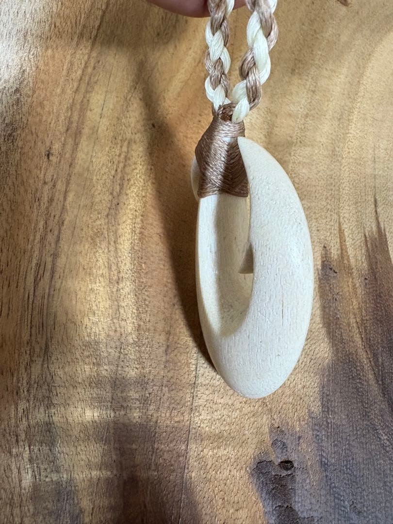 ボーンカービングネックレス(sw66)マッコウ