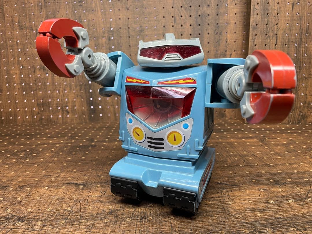 トイストーリー　スパークス　等身大