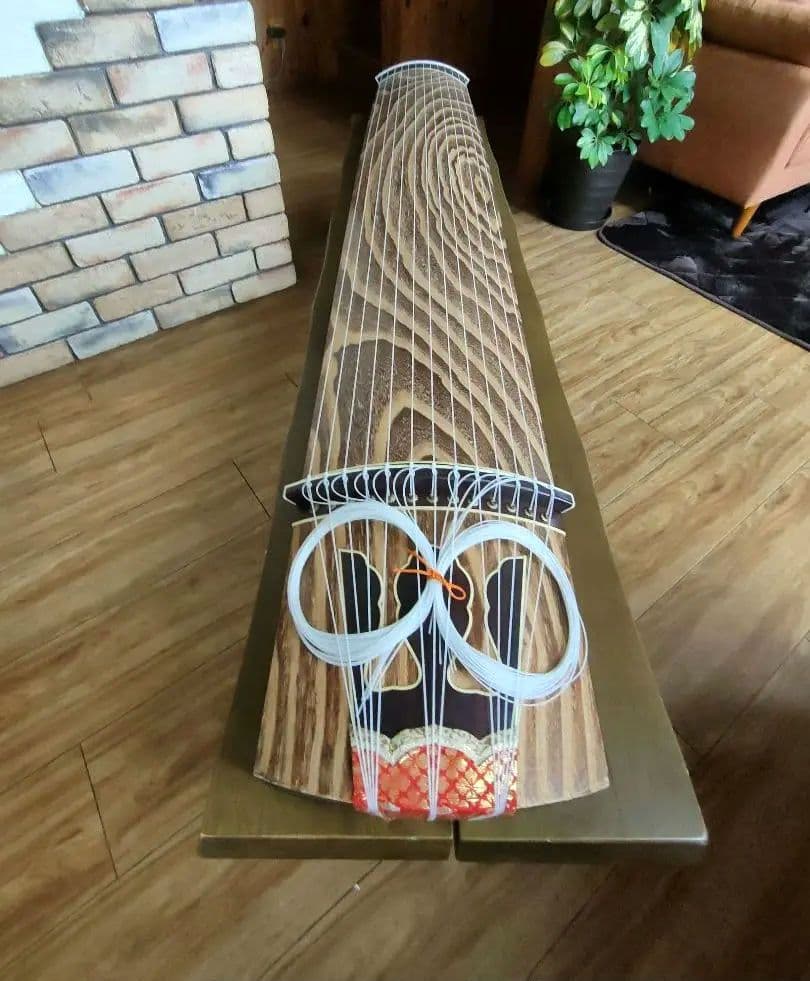 かっちん　山田流　美木目　和楽器　弦楽器 13弦　すだれ彫り　ケース付