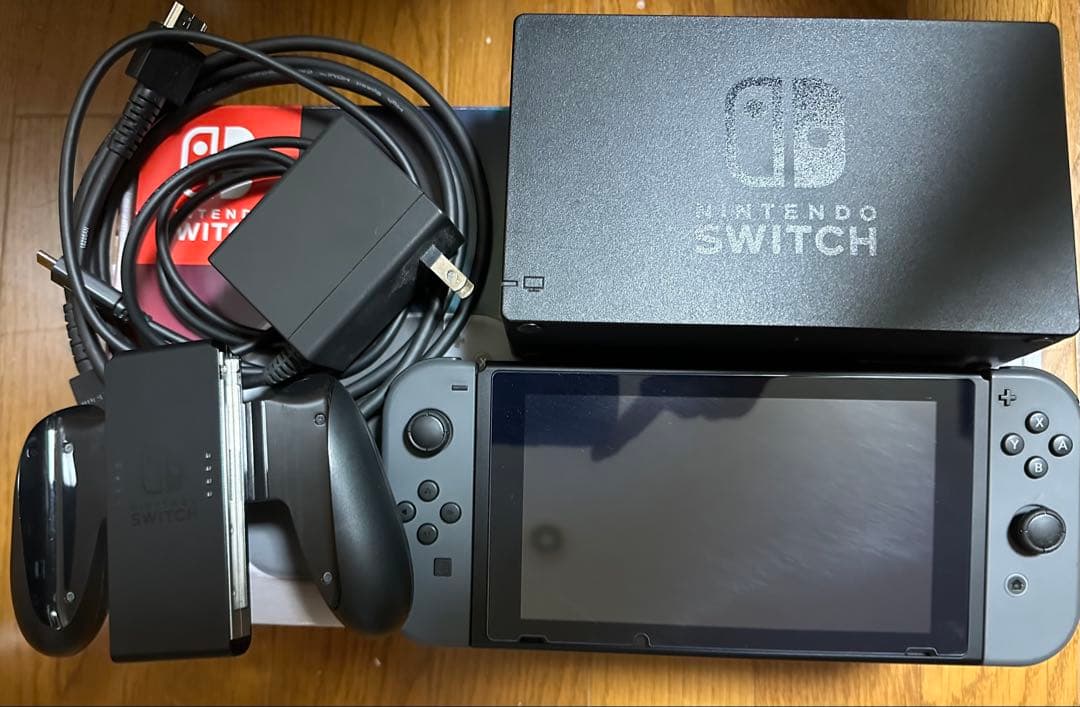 Nintendo Switch 本体 グレー（訳あり）+SDカード（32GB）