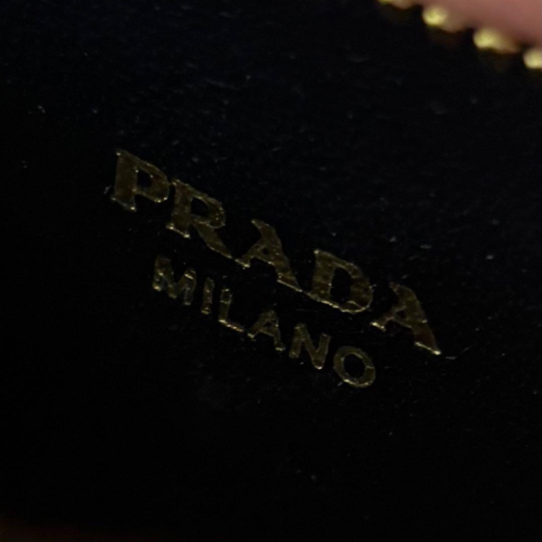 ✨未使用保管品✨PRADA AirPodsケース ポーチ サフィアーノレザー