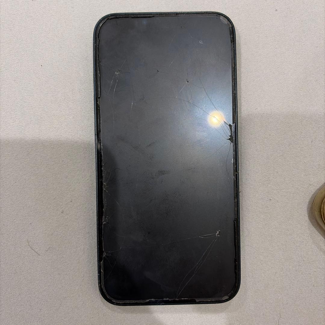 スマートフォン本体 iPhone13 128G