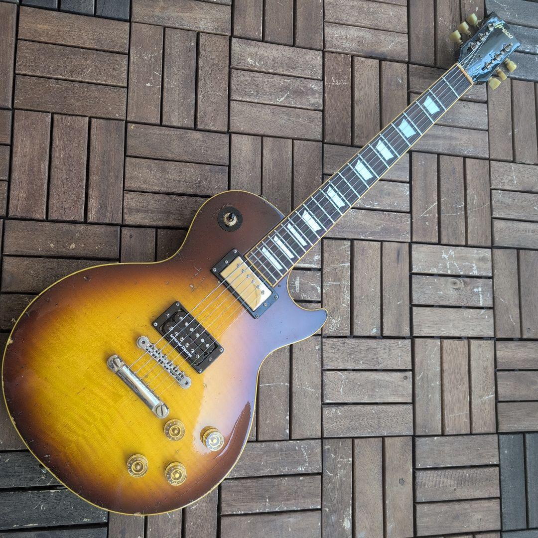 GRECO EG 77年 レスポール セミホローの虎目ボディ！