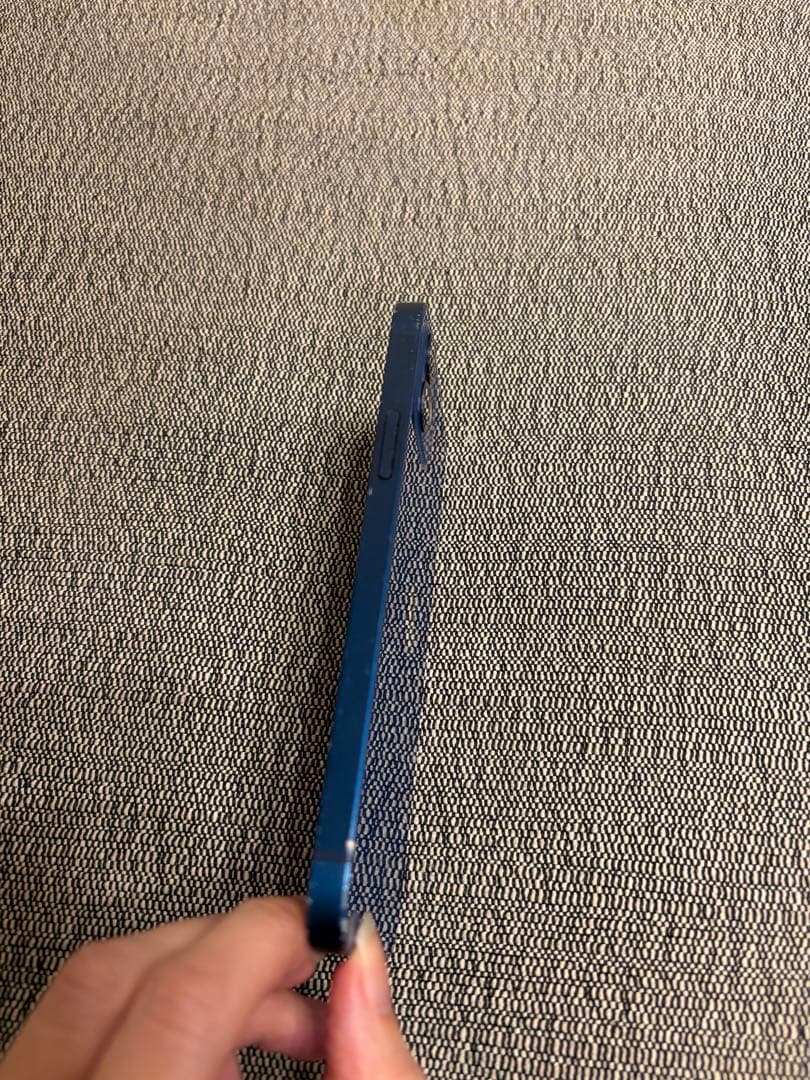 iPhone 12 本体 64GB ブルー