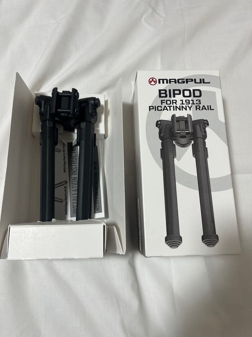 MAGPUL BIPOD 1913ピカティニーレール用