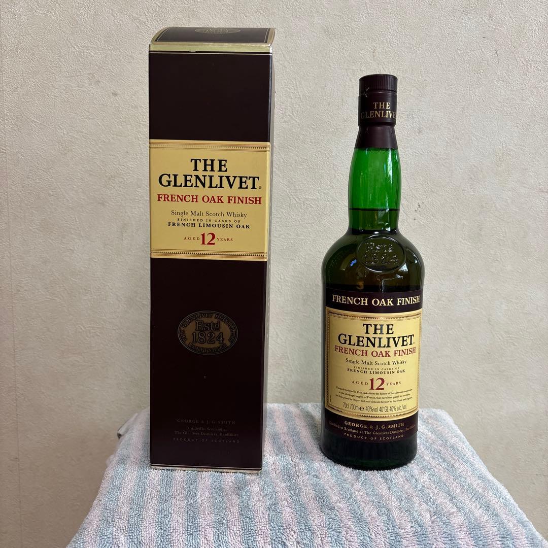 [値下げ‼️新春セール]グレンリベット12年　フレンチオーク　70cl 40%