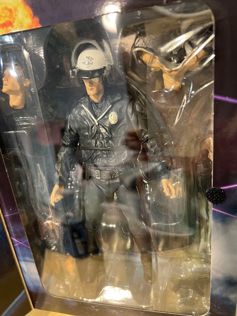 ターミネーター1・ターミネーター2 T－1000 サラ・コナー フィギュア ネカ