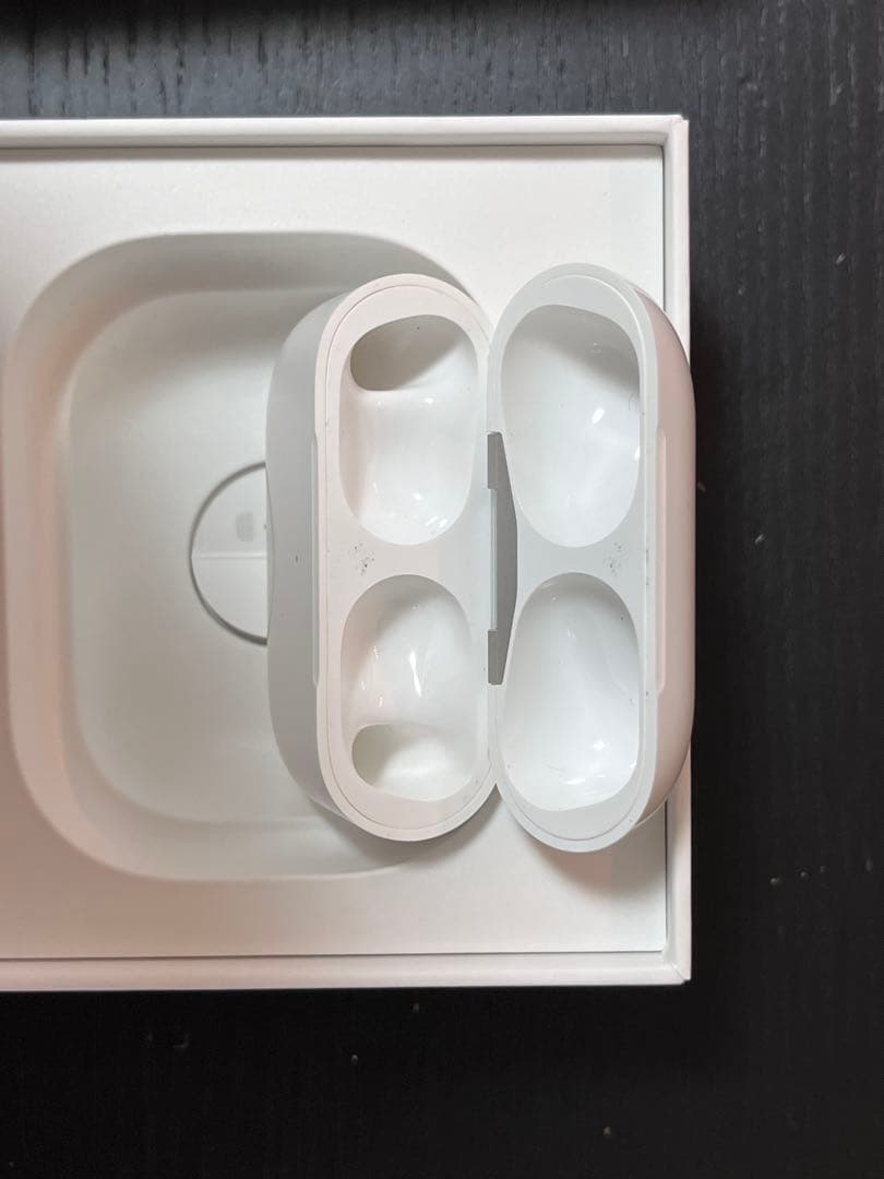【注意事項あり】Apple AirPods Pro ワイヤレス充電ケース付
