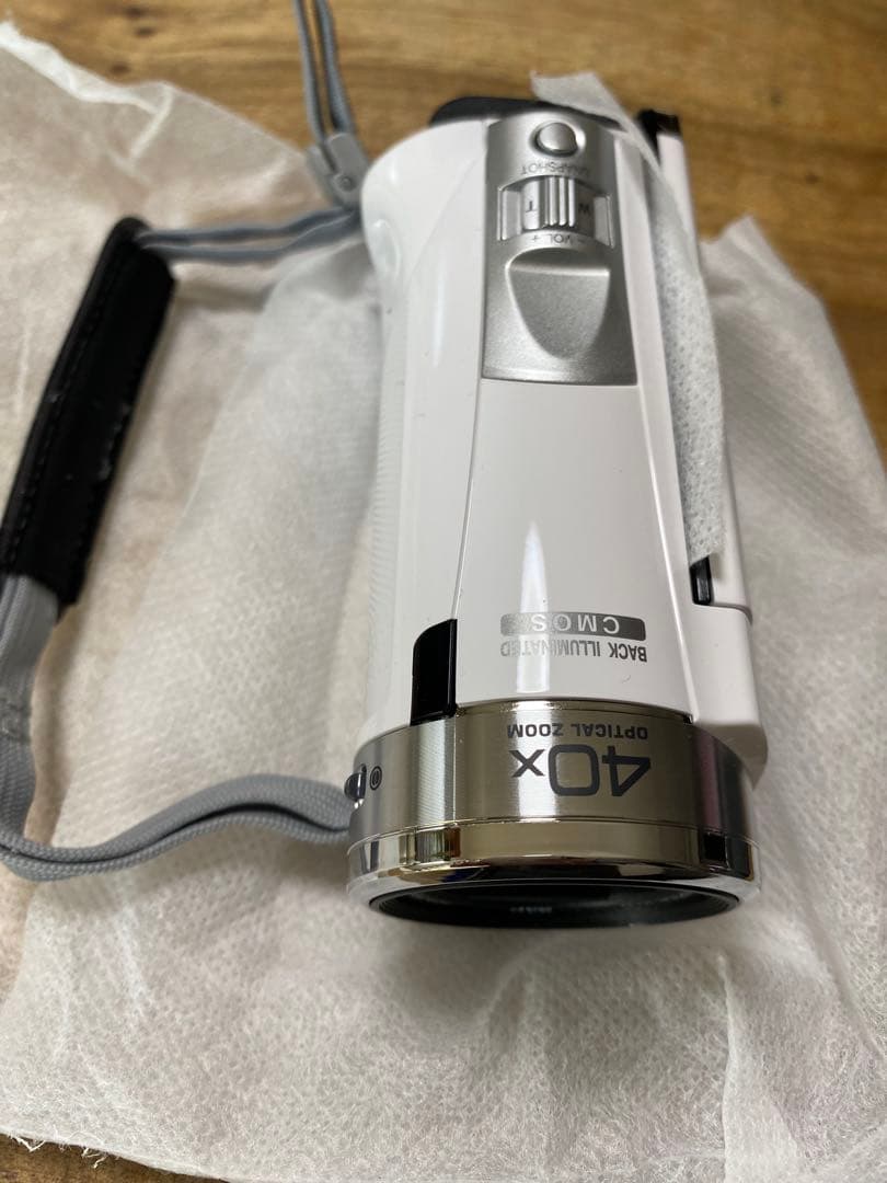 ビデオカメラ JVC Everio GZ-HM390W