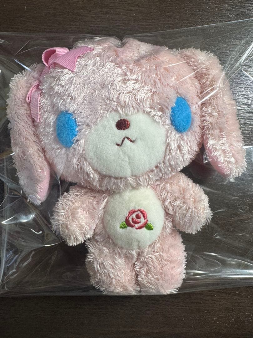 サンリオのキャラクター シュガーバニーズのぬいぐるみ