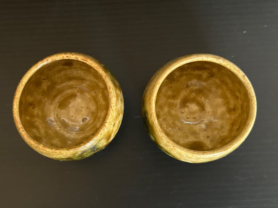 黄瀬戸の徳利と猪口 (加藤春鼎作)