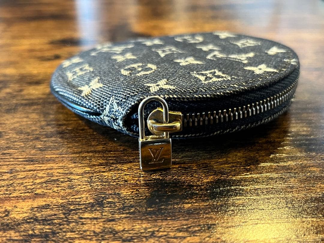 Louis Vuitton ポルトモネロンモノグラムミニケース