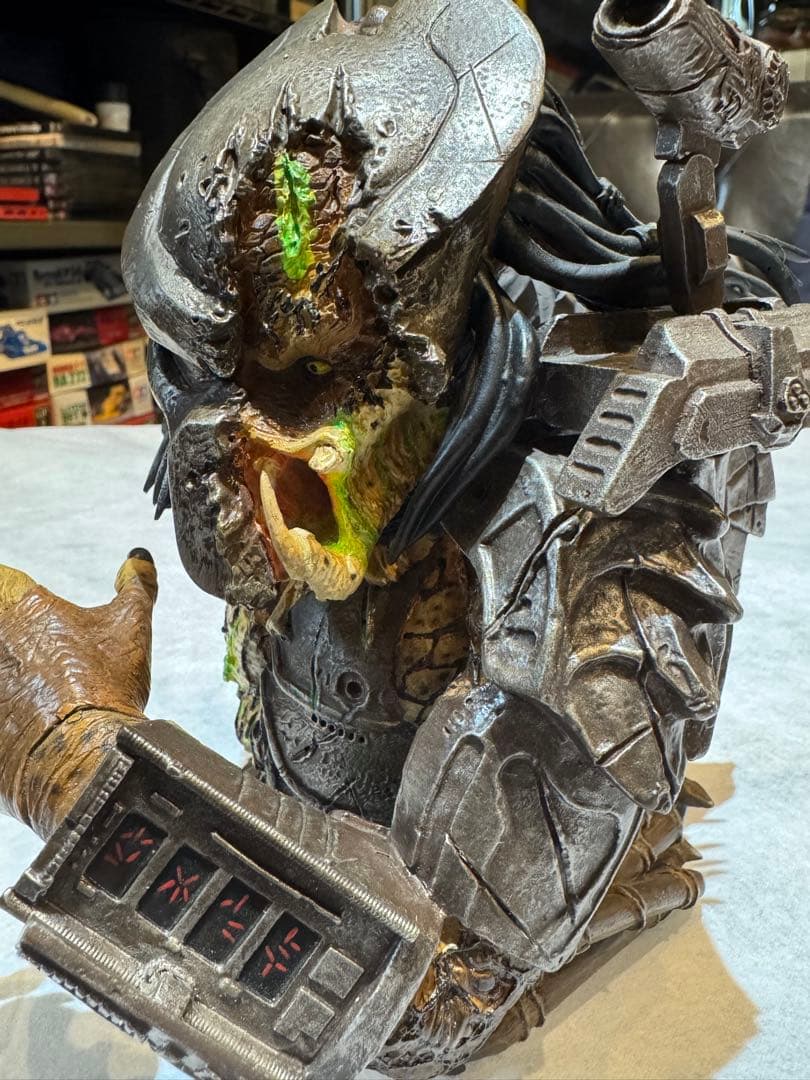 箱付　パリセイズ PREDATOR プレデターポリストーンミニバストフィギュア