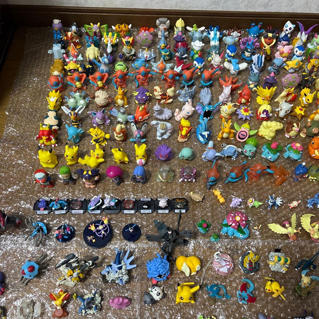 ポケモン　フィギュア　モンコレ　ゴースト ゲンガー 立体図鑑　ポケモンキッズ