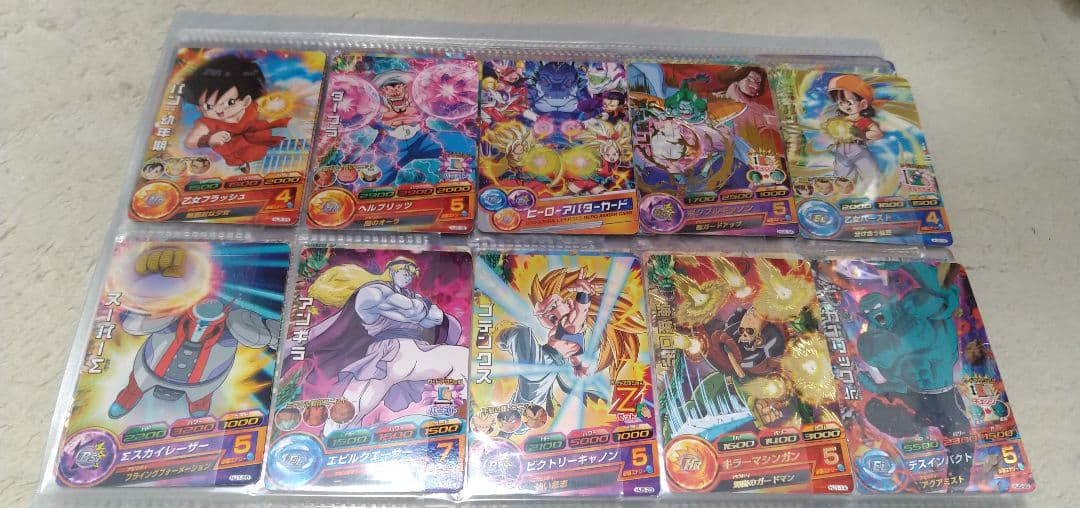 スーパードラゴンボールヒーローズのカードセット（120枚）