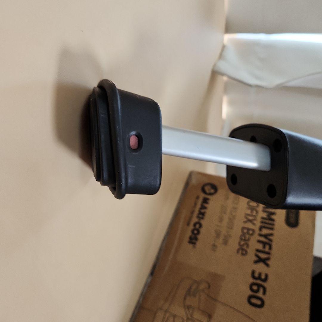 マキシコシ　ファミリーフィックス360　ベース　チャイルドシート