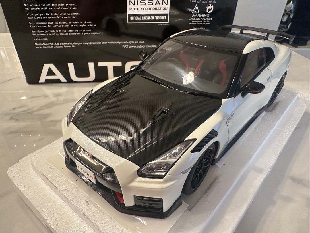 AUTOart オートアート 日産 GT-R R35 オマケあり ミニカー
