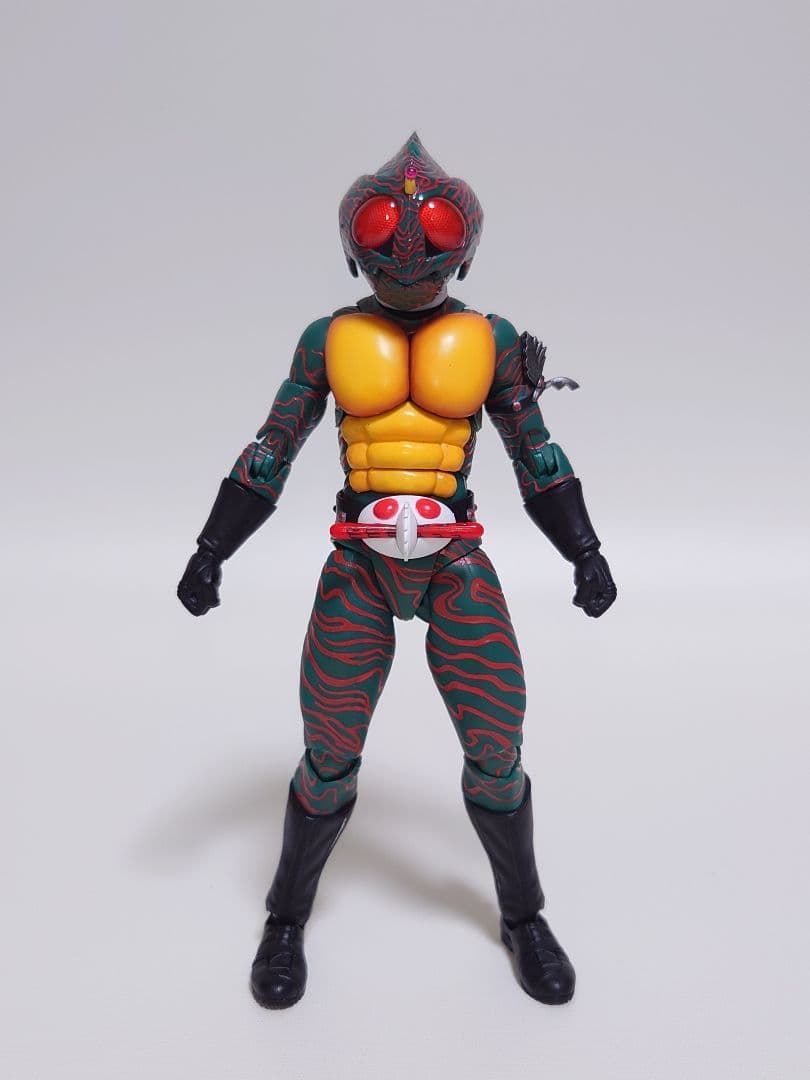 SHFiguarts 仮面ライダーアマゾン