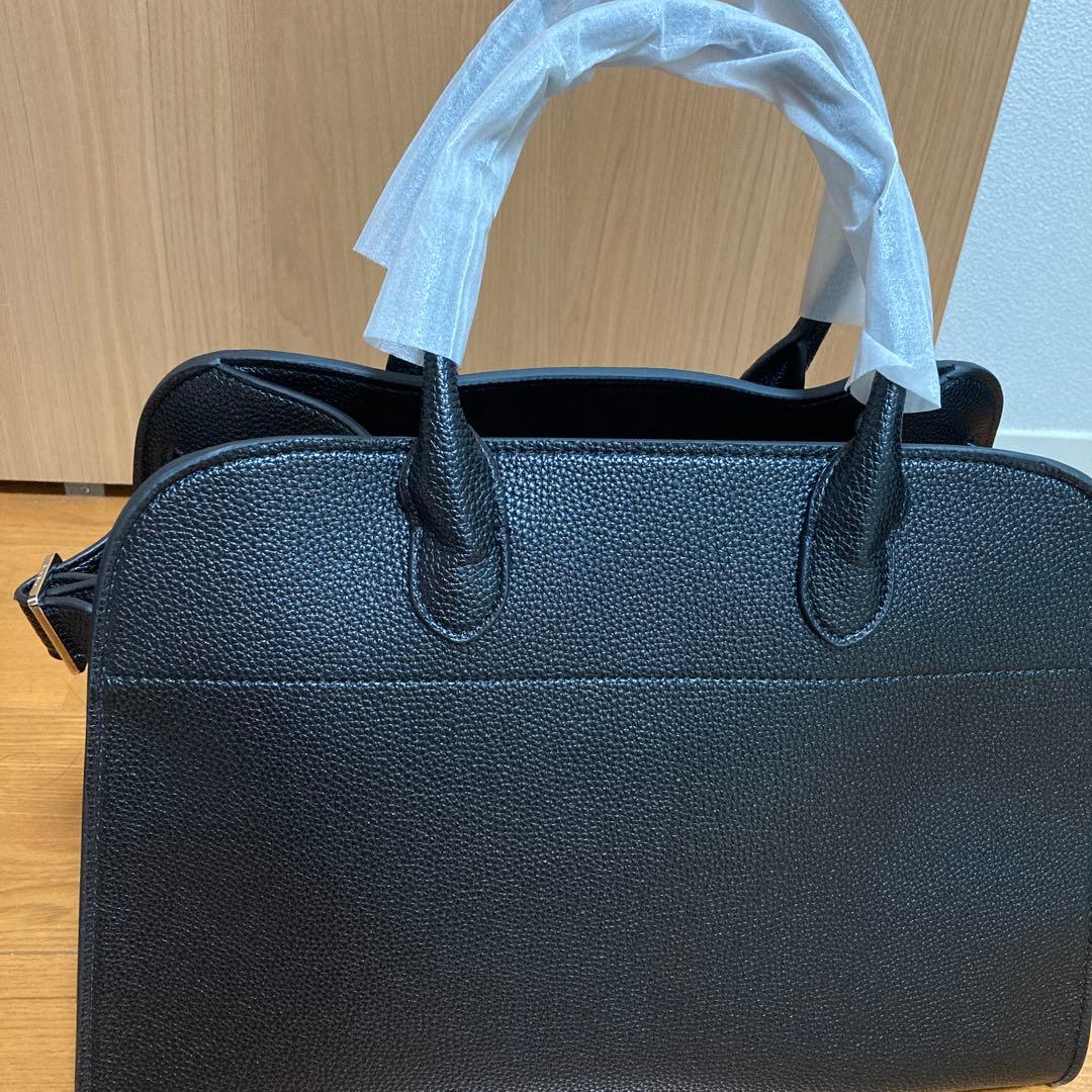 ブラック　レザー　バッグ