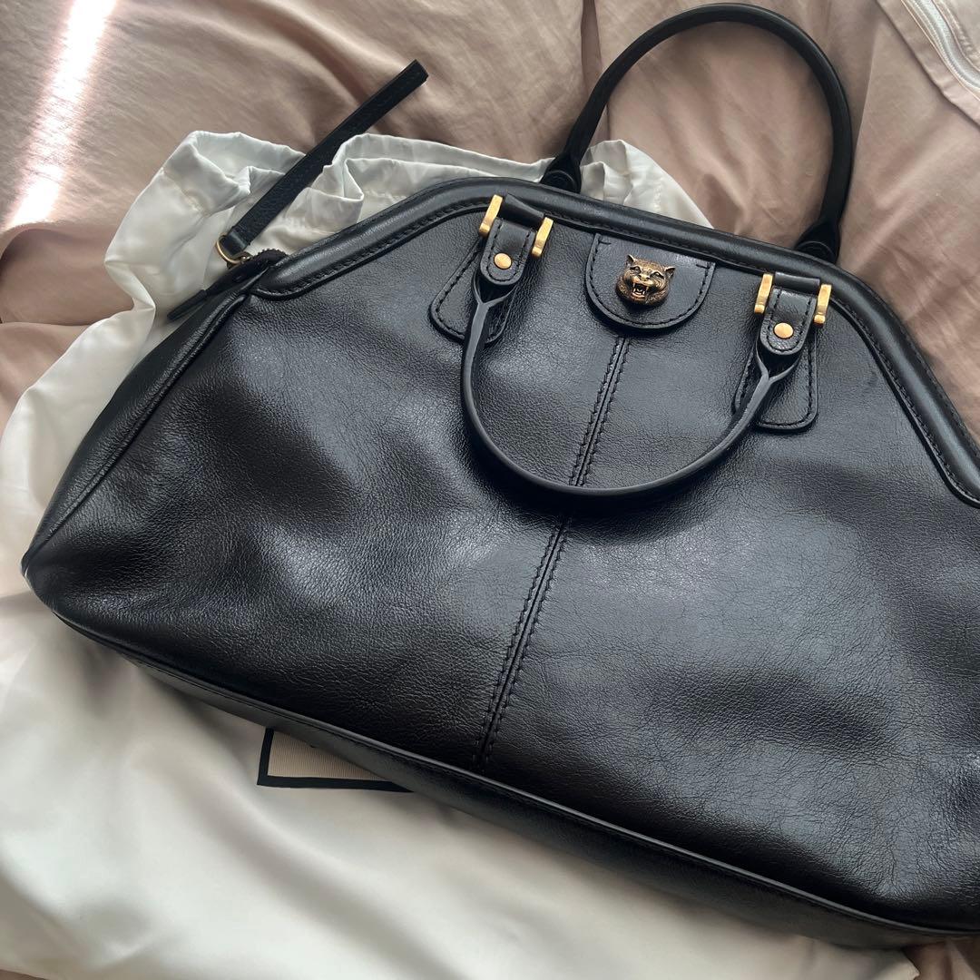 GUCCI ブラック ハンドバッグ