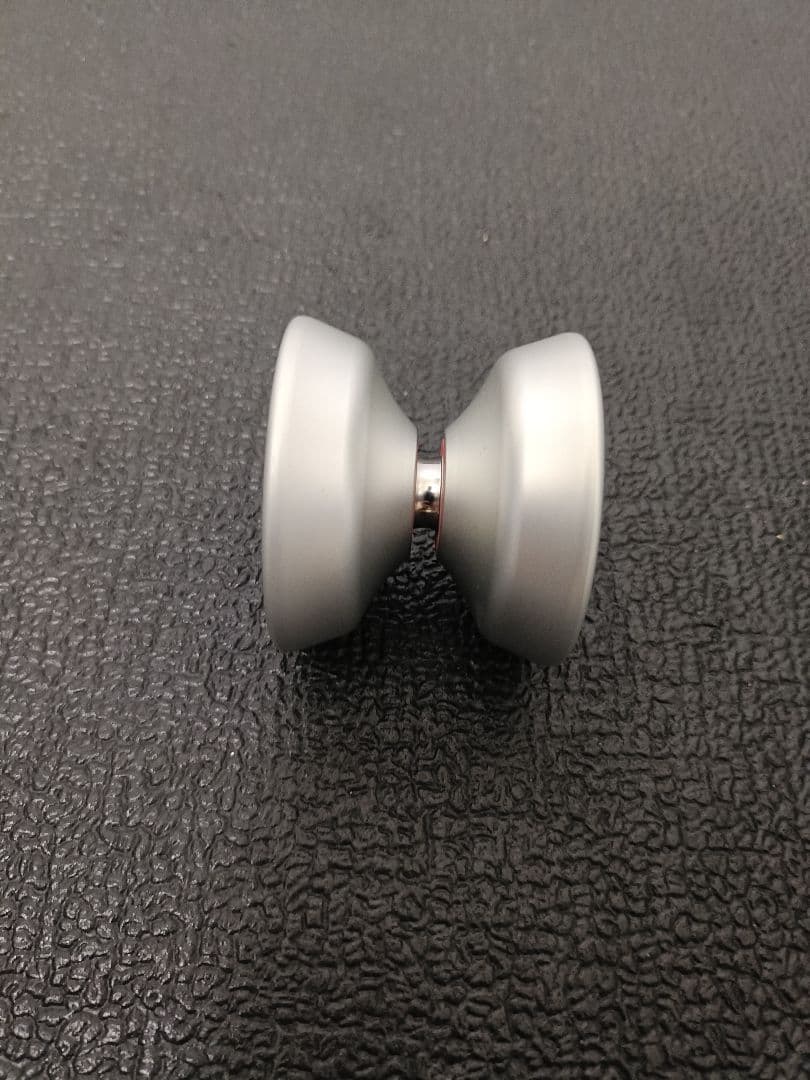 ハイドランジア アマリリス シルバー ヨーヨー