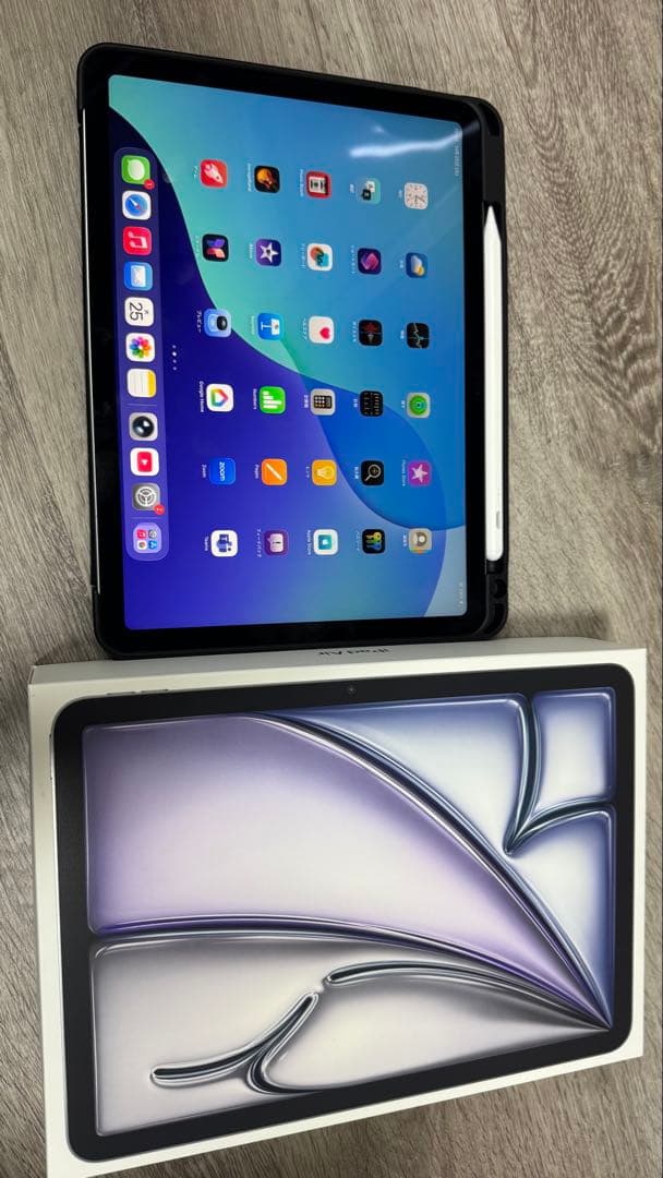 iPad Air M2モデル　（128GB/Wi-Fiモデル）