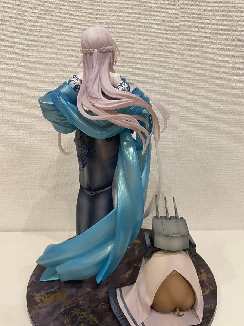 ベルファスト　彩雲の薔薇Ver.　フィギュア　アズールレーン　アルター