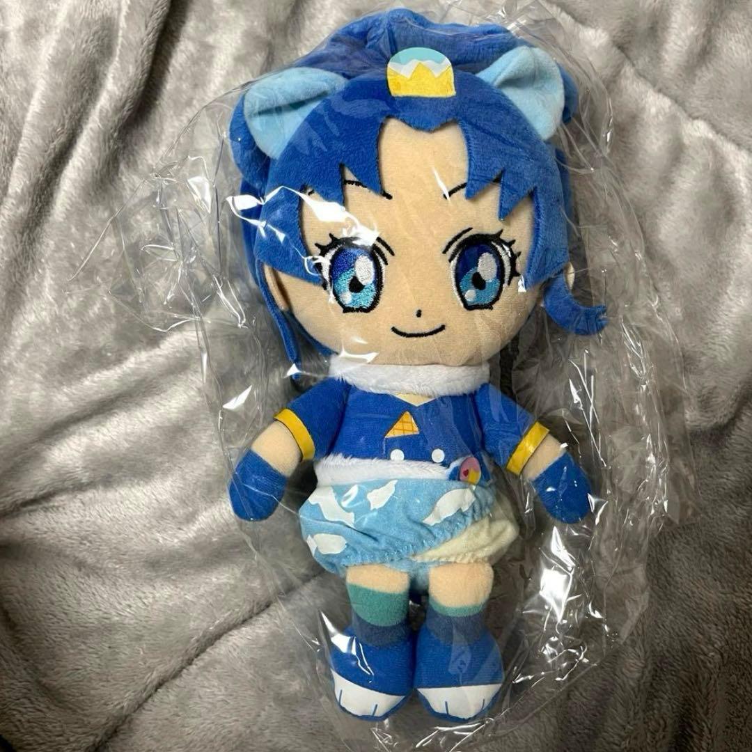 キラキラプリキュアアラモード　キュアフレンズ　ぬいぐるみ