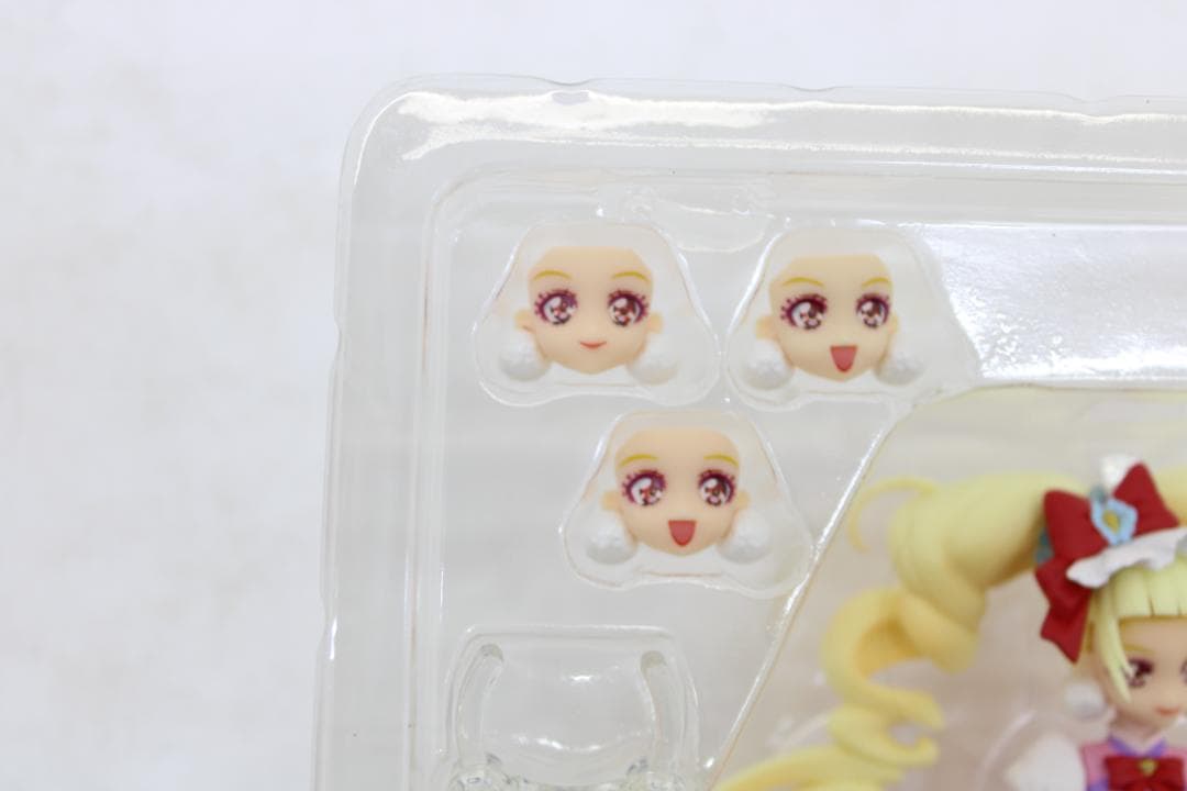 S.H.F キュアマシェリ キュアアムール＆はぐたん 29-TO0115-01