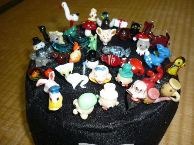 希少美品1950年代スウェーデン製◆ガラス細工 キャラクター他付 まち針 43本