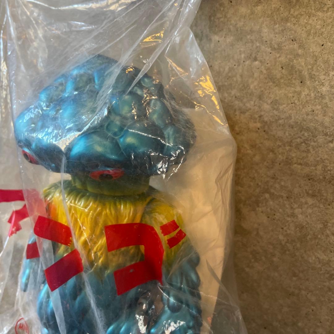 未開封未使用M1号　マタンゴソフビ　メタル系カラー