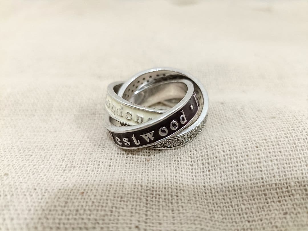 Vivienne Westwood 3連リング メイフェアリング