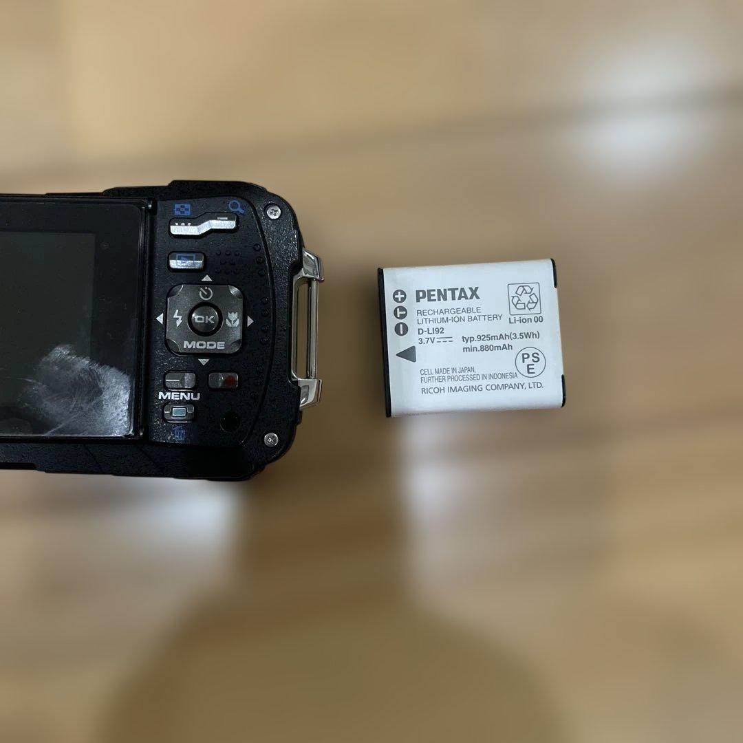 RICOH WG-30 コンパクトデジタルカメラ　本体　バッテリー