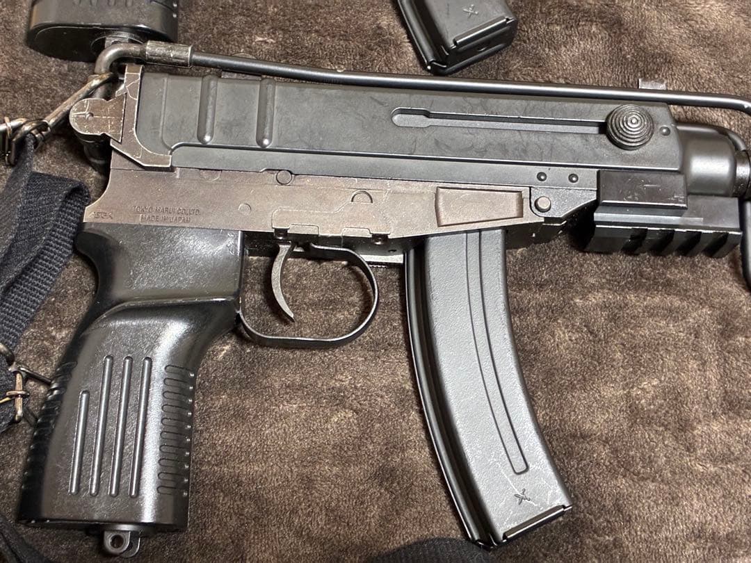 【最終値下】東京マルイ vz61スコーピオン リポ化カスタム済み ドラマガ付2丁