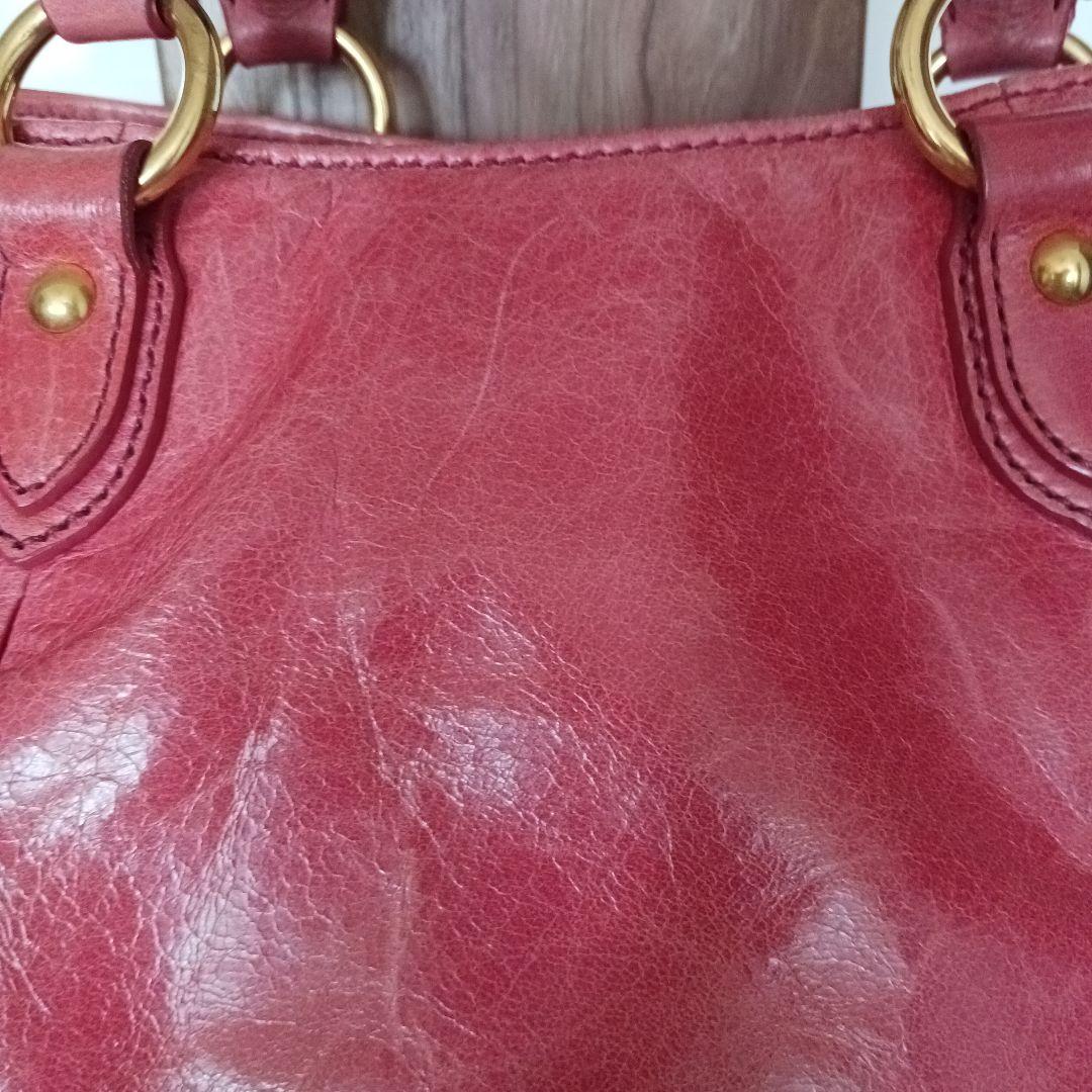 MIU MIU レザー ショルダーバッグ ピンク
