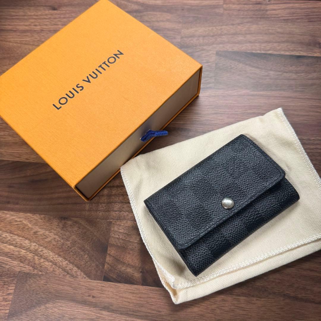 【美品】ヴィトン ダミエ グラフィット ミュルティクレ6 ６連 キーケース